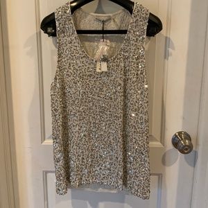 BRAND NEW W/TAGS-SPARKLY SILVER ALICE+OLIVIA TOP
